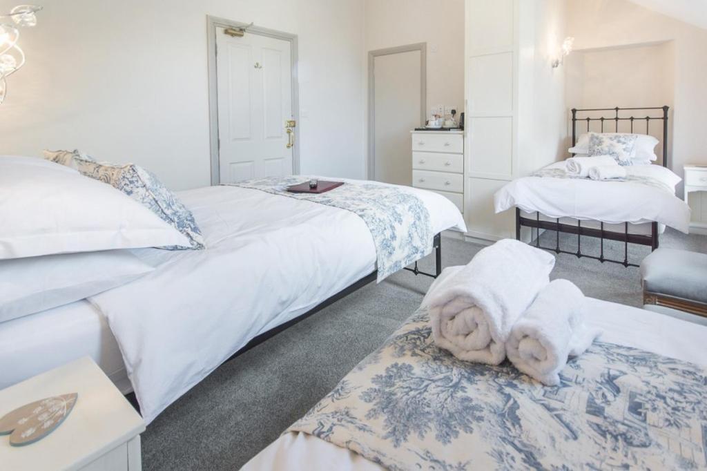 2 Cambridge Villas B & B Эмблсайд Экстерьер фото