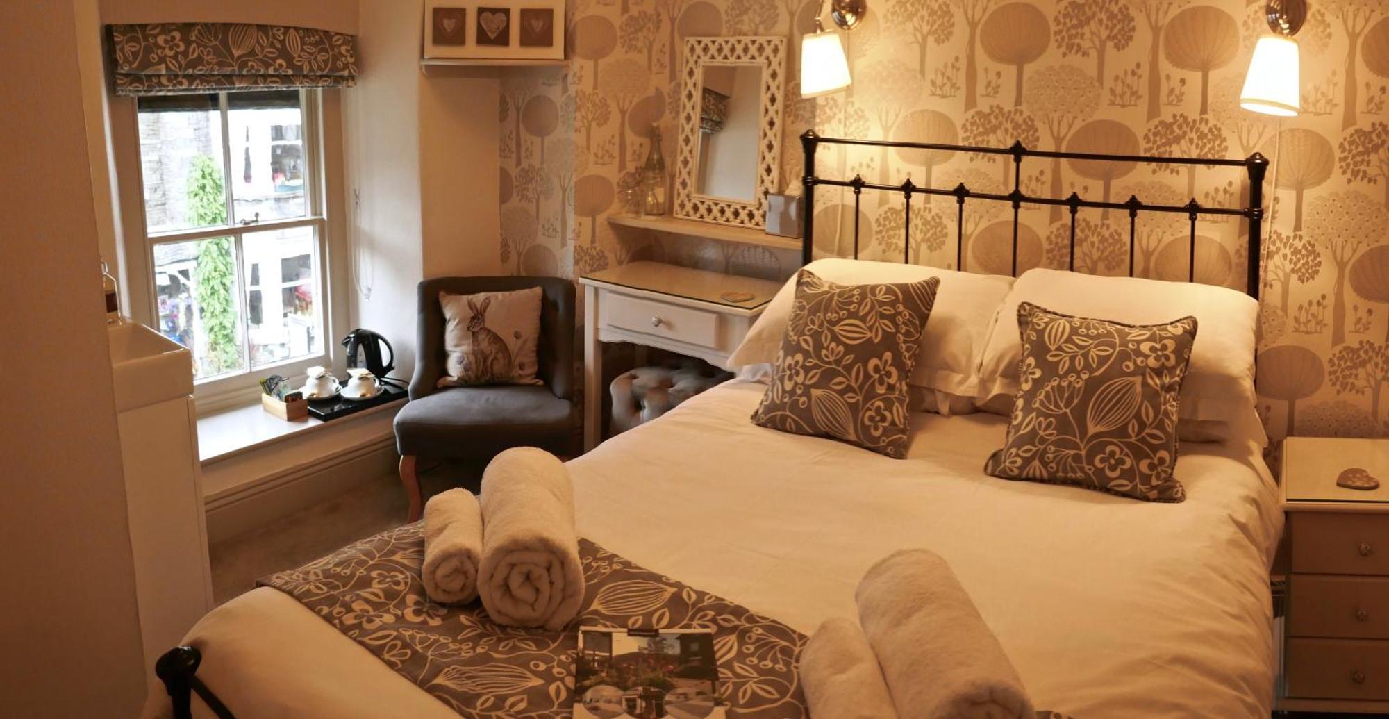 2 Cambridge Villas B & B Эмблсайд Экстерьер фото